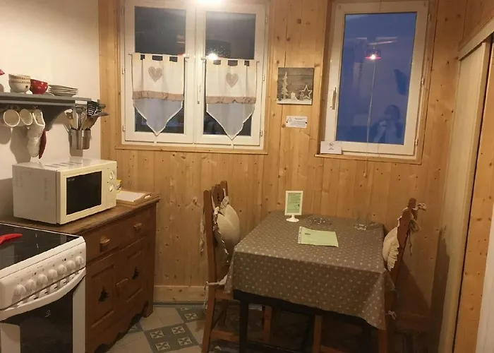 Les Melezes Apartman